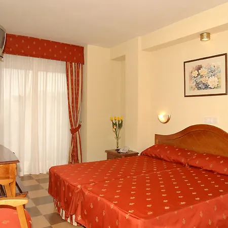 Hotel Kross El Greco 3*