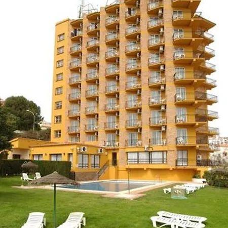 Kross El Greco Hotel